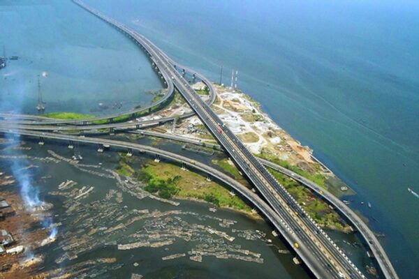 Third Mainland Bridge, Top 10 Things That Make Nigeria Famous (Top10archives.com)