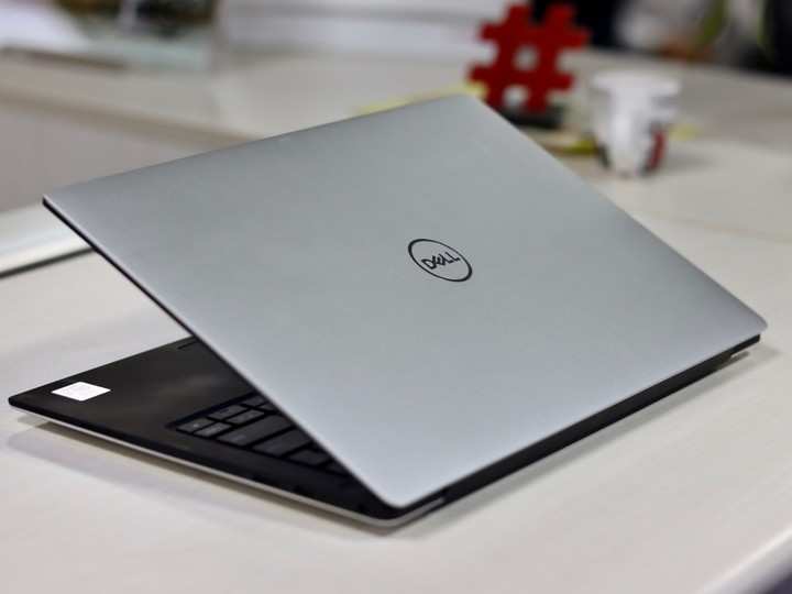 Dell Laptop (top10archives.com)