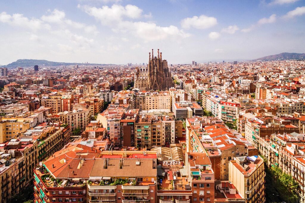 BARCELONA, SPAIN Best Cities (top10archives.com)