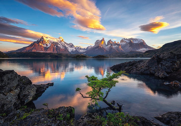 LAKE PEHOE, CHILE Beautiful Lakes (top10archives.com)