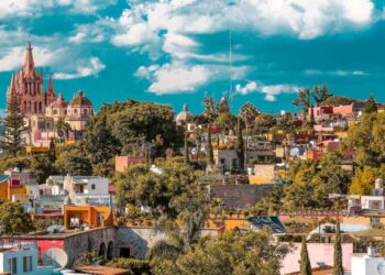 Top 10 Most Beautiful Cities in the World 2022