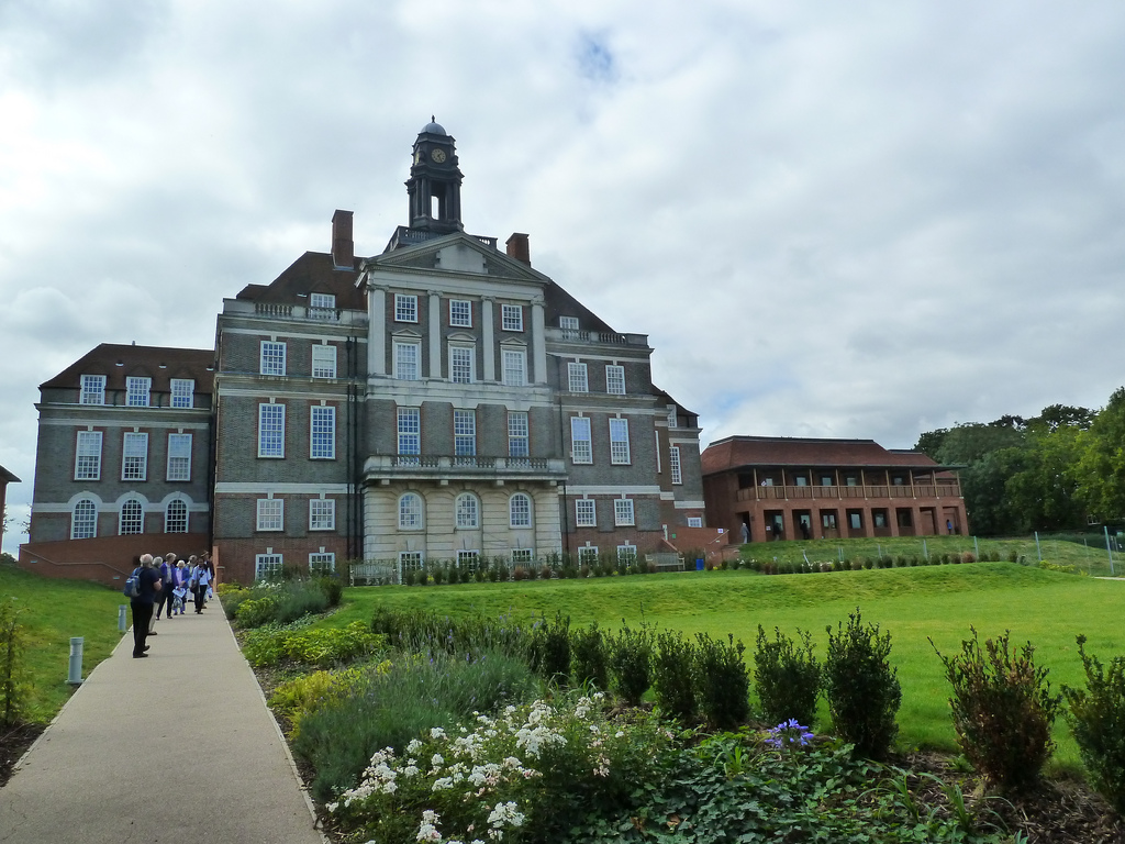 The Henrietta Barnett School, Central Square