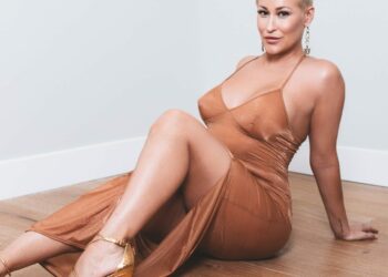 Top 10 Hottest Lesbian Adult stars In The Word 2023